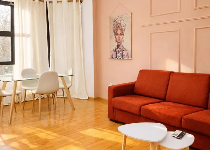 Families Or Friends 24-7 Selfcheck In Apartment *