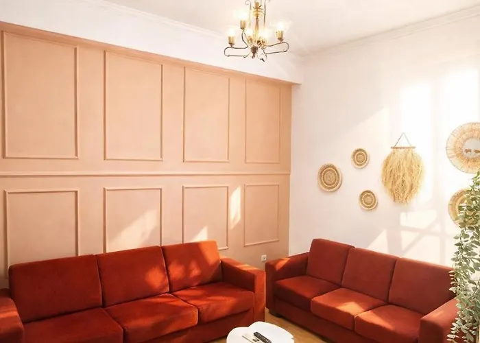 Families Or Friends 24-7 Selfcheck In Apartment Tirana