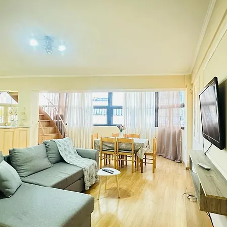 Families Or Friends 24-7 Selfcheck In Apartamento *