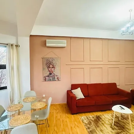 Apartman Families Or Friends 24-7 Selfcheck In