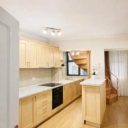 Apartman 4 Min Walk To Skanderbeg Square
