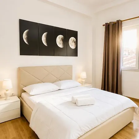 Apartman 4 Min Walk To Skanderbeg Square