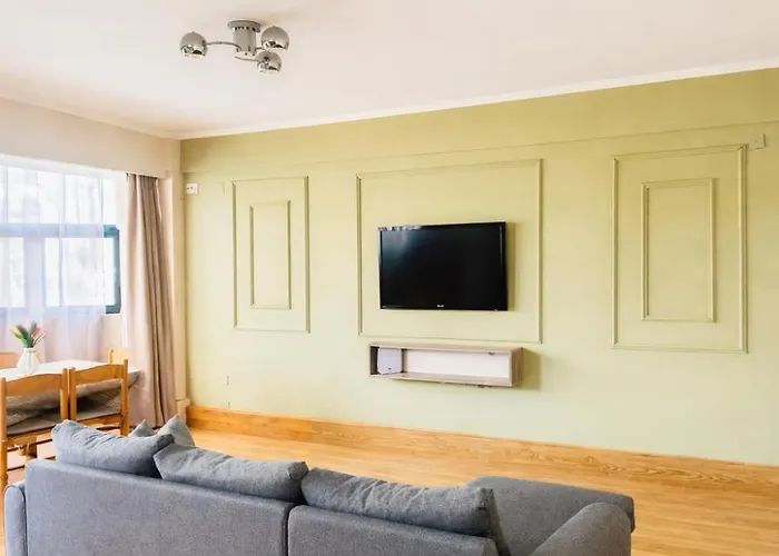 Families Or Friends 24-7 Selfcheck In Apartment *